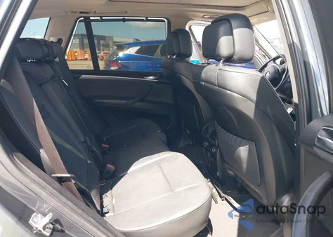 2013 BMW X5 xDrive35I/xDrive35I Premium/xDrive35I Sport Activity из США, поврежденный, VIN 5UXZV4C51D0B05175